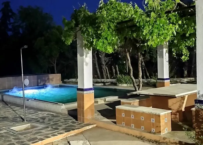 Casa De Campo Con Piscina Y Barbacoa